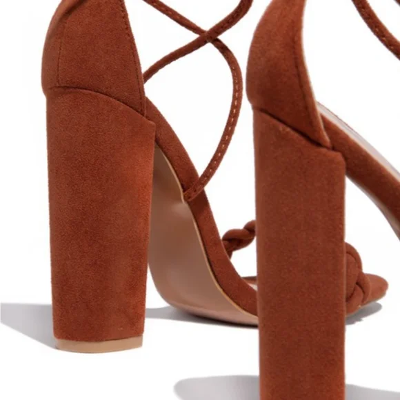 So Me 4-inch heels Camel - Picture 2 of 2